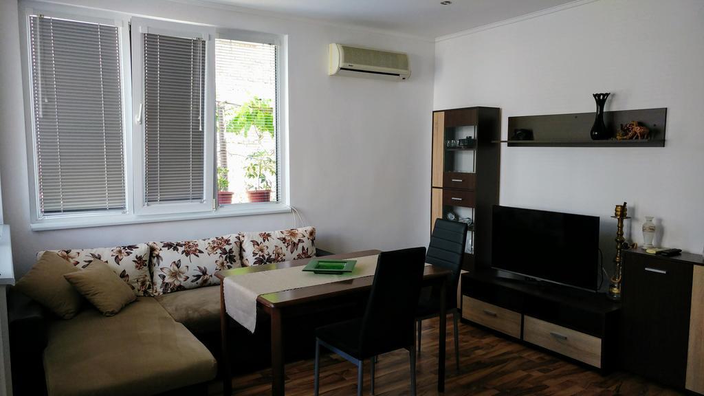 Single Apartment Elit Chernomorets Esterno foto